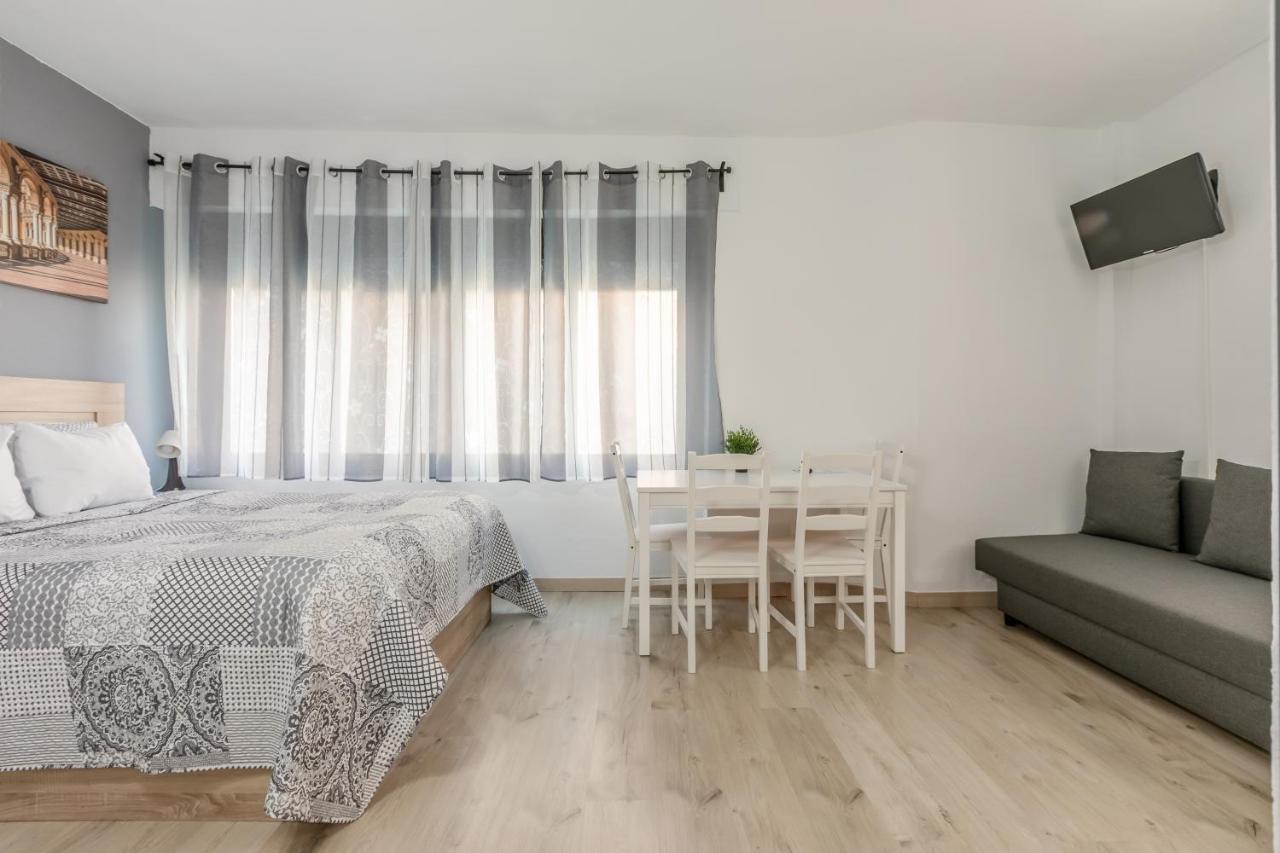 Apartment 213 Hispalis Triana Севилья Экстерьер фото